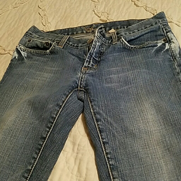 BeBe beach washed bootcut jeans size 28