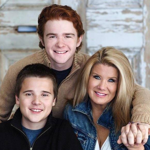 Meet your Posher, Andi - Picture 1 of 1