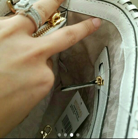 Mk purse SOLD - Picture 3 of 4