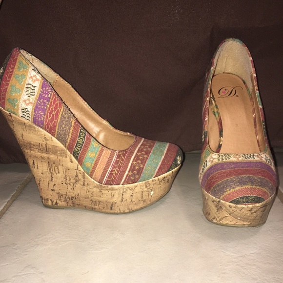 Delicious Pattern Wedges