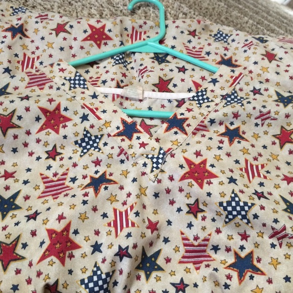 Scrub top