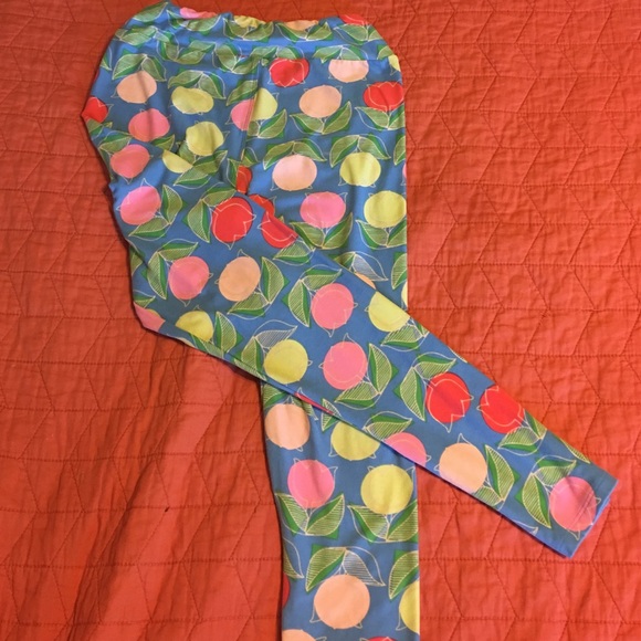 Gently loved Lularoe OS leggings