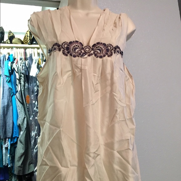 Cream silk BCBG blouse