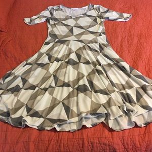 Lularoe Nicole dress