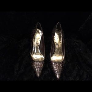 BCB heel size 6. Fantastic shape!