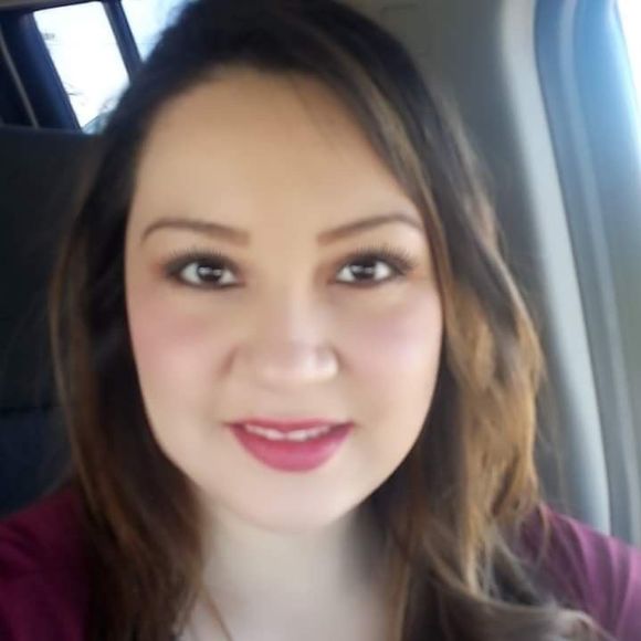 Meet your Posher, Rosa