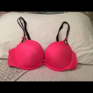 Victoria's Secret sexy little things push-up bra
