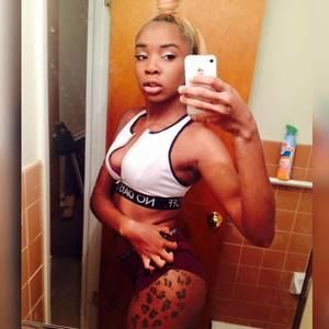 Meet your Posher, Mariee