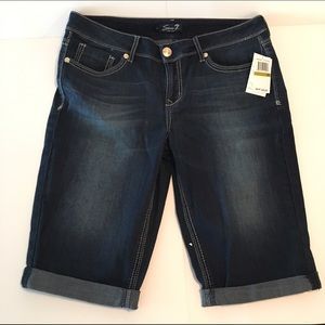 Seven7 Bermuda Jean shorts