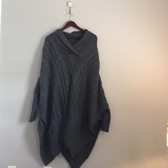 Ecoté Grey Asymmetrical Poncho (Urban Outfitters)