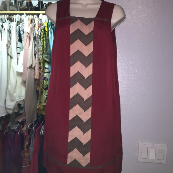 Jessica Simpson dress