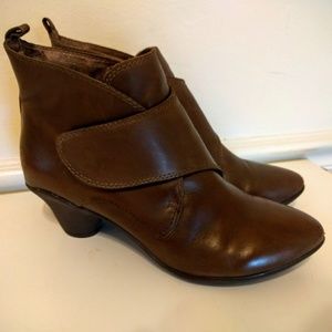 Miz Mooz Groove Bootie