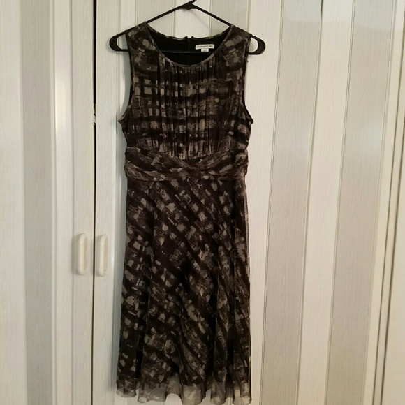 Black and tan dress