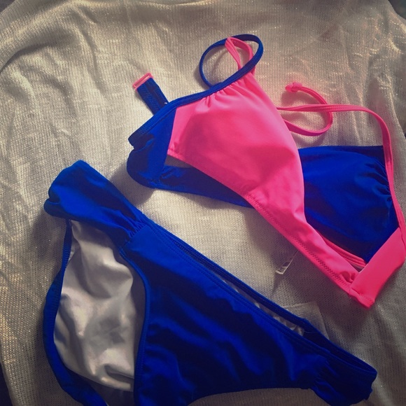 Bundle for Lex!