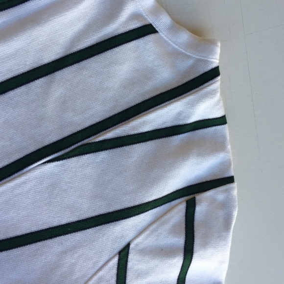 Cropped Stripe Top - Picture 3 of 4