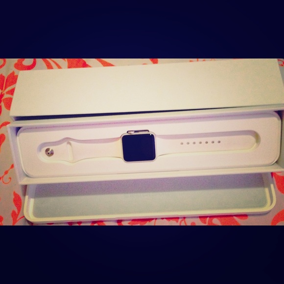 APPLE WATCH PERFECT CONDITION WORN TWICE