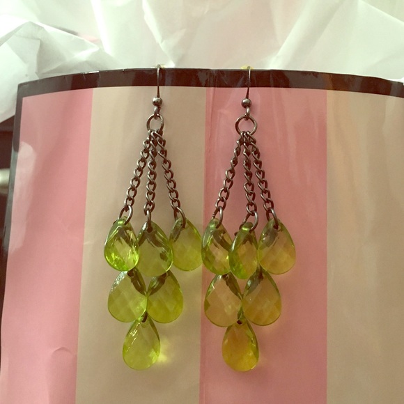 Light green crystal-like earrings