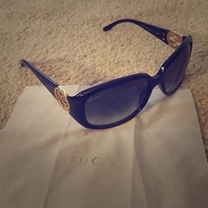 Gucci glasses made in Italy