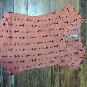 tee with anchors on it