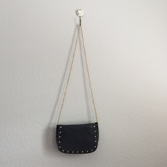 MMS SMALL BLACK CHAIN PURSE