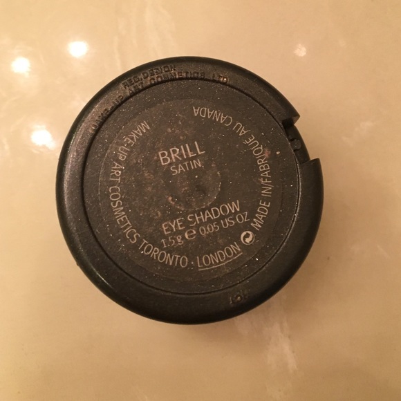 Mac eyeshadow - Picture 3 of 3