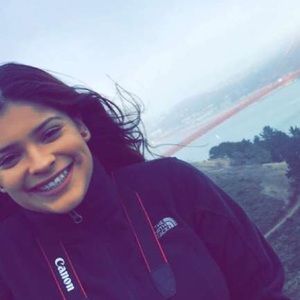 Meet your Posher, Briana