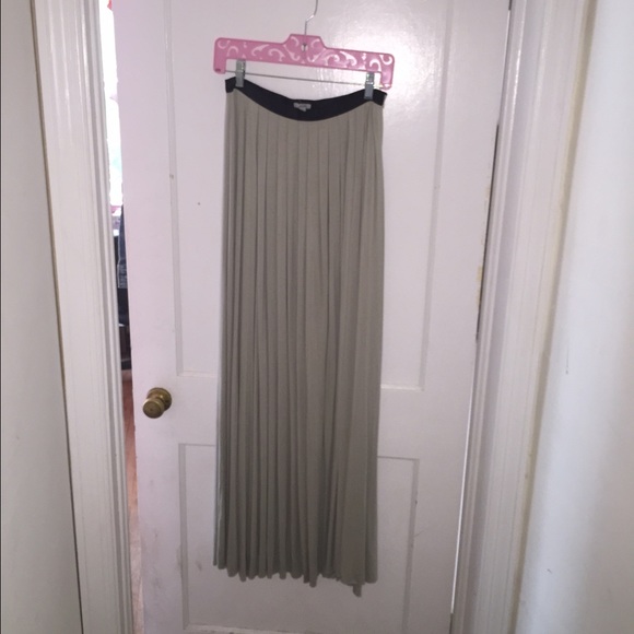 Ecote Maxi Skirt