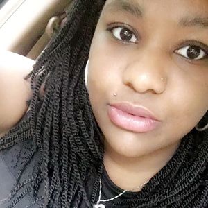 Meet your Posher, Angelica