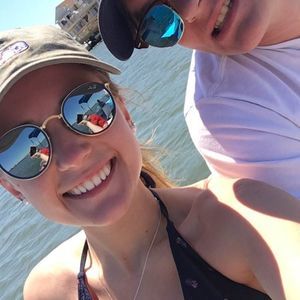 Meet your Posher, Cameron