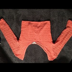 Long sleeve crop top