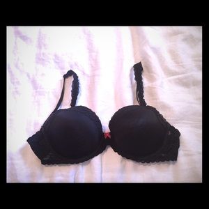 Victoria's Secret Lace Wing Demi Bra
