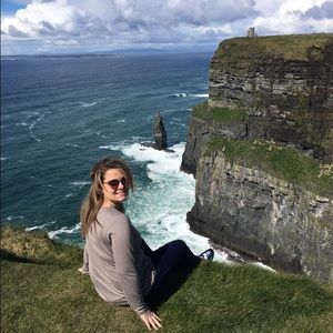Meet your Posher, Allison