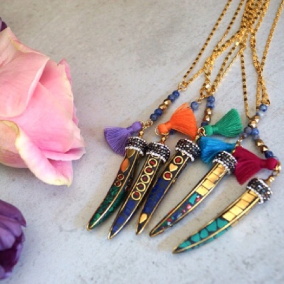 Mosaic Horn Pendant Necklace - Picture 3 of 3