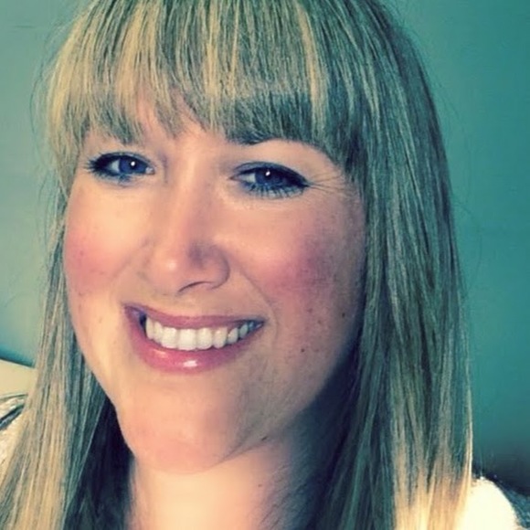 Meet your Posher, Ashley - Picture 1 of 1