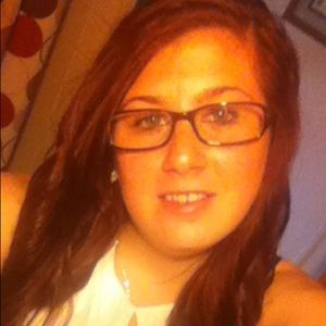 Meet your Posher, Rachelle