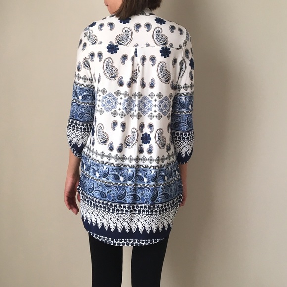 💣SALE White blue tunic top - Picture 4 of 4