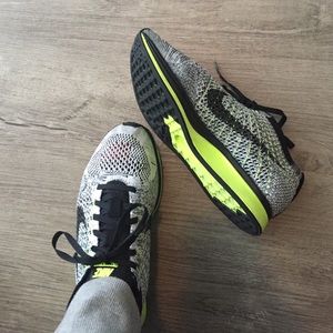 Nike Flyknit Racer!