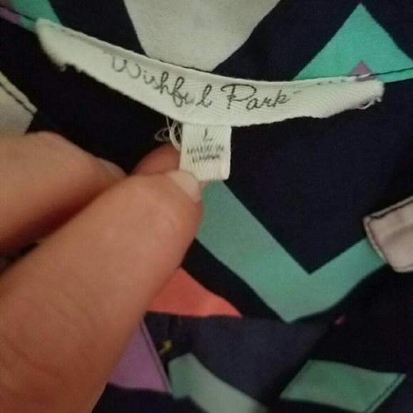 *SOLD* Chevron Print Colorful Top - Picture 2 of 2