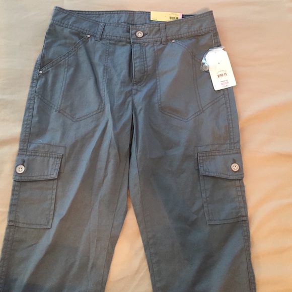 cargo capri