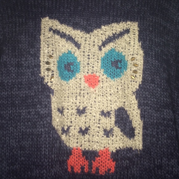 Sweater - Picture 2 of 3