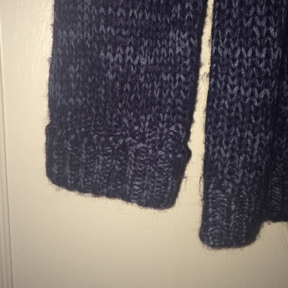 Sweater - Picture 3 of 3