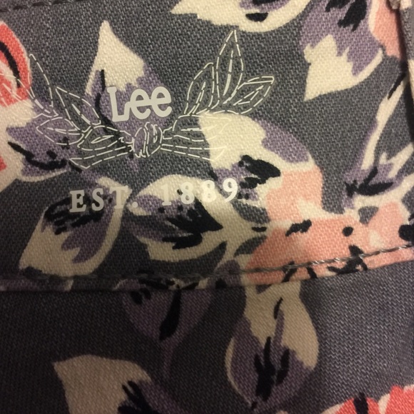 Floral skinnies with zipper on ankles - Picture 4 of 4