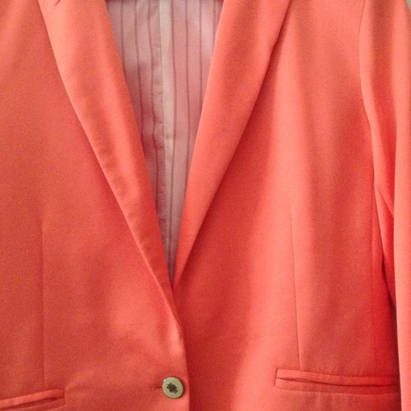 Zara Woman Blazer - Picture 2 of 2