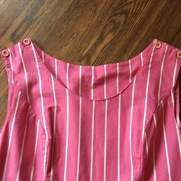 ✨SOLD✨ Pink and white stripe rockabilly dress - Picture 2 of 2