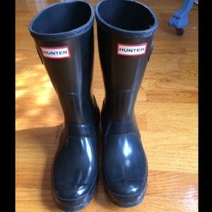 Black hunter rain boots