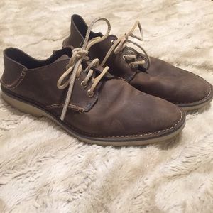 Men's 8.5 leather Sperry Top Slider gold cup shoes