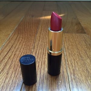 Estée Lauder Long Lasting Lipstick in Rubelite