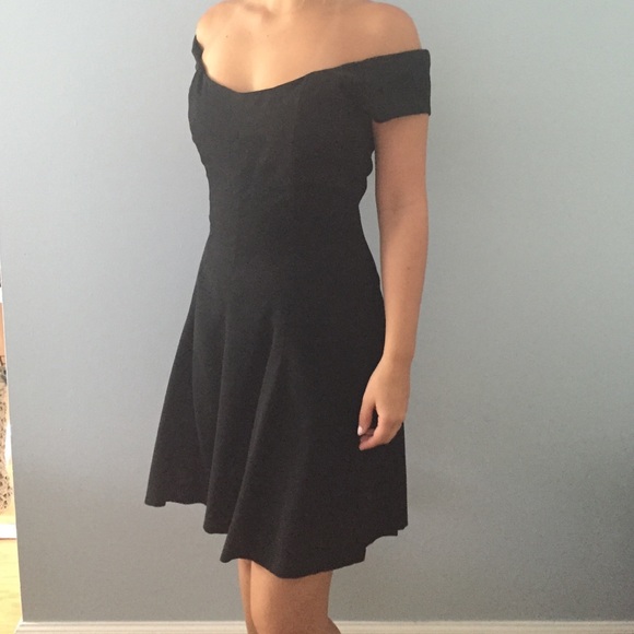 Ann Taylor Dresses & Skirts - Little Black Dress