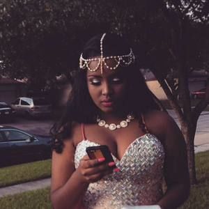 Meet your Posher, Selam