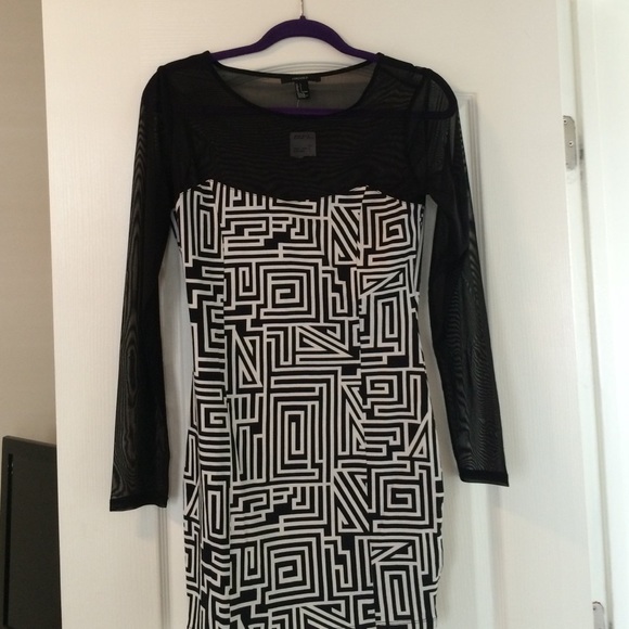Black and white body con dress